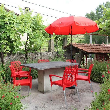 Casa Dos Namorados 발르 드 캄브라 외부 사진