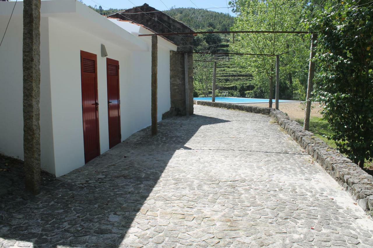 Casa Dos Namorados 발르 드 캄브라 외부 사진